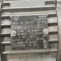 diaphragm vacuum pump image 2